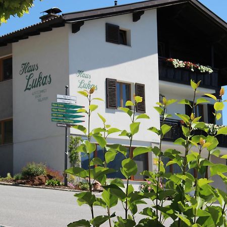 Haus Lukas Bed and Breakfast Seefeld in Tirol Exteriör bild