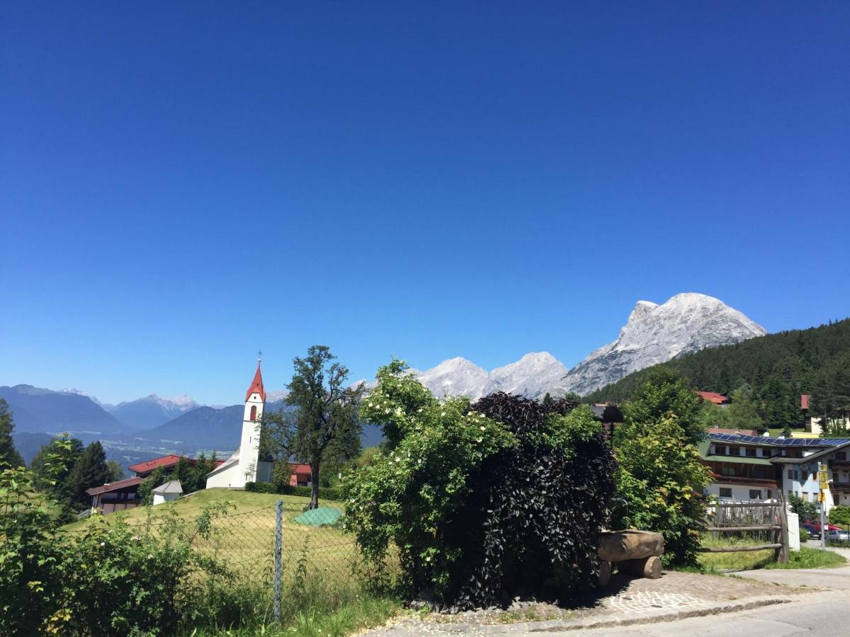 Haus Lukas Bed and Breakfast Seefeld in Tirol Exteriör bild
